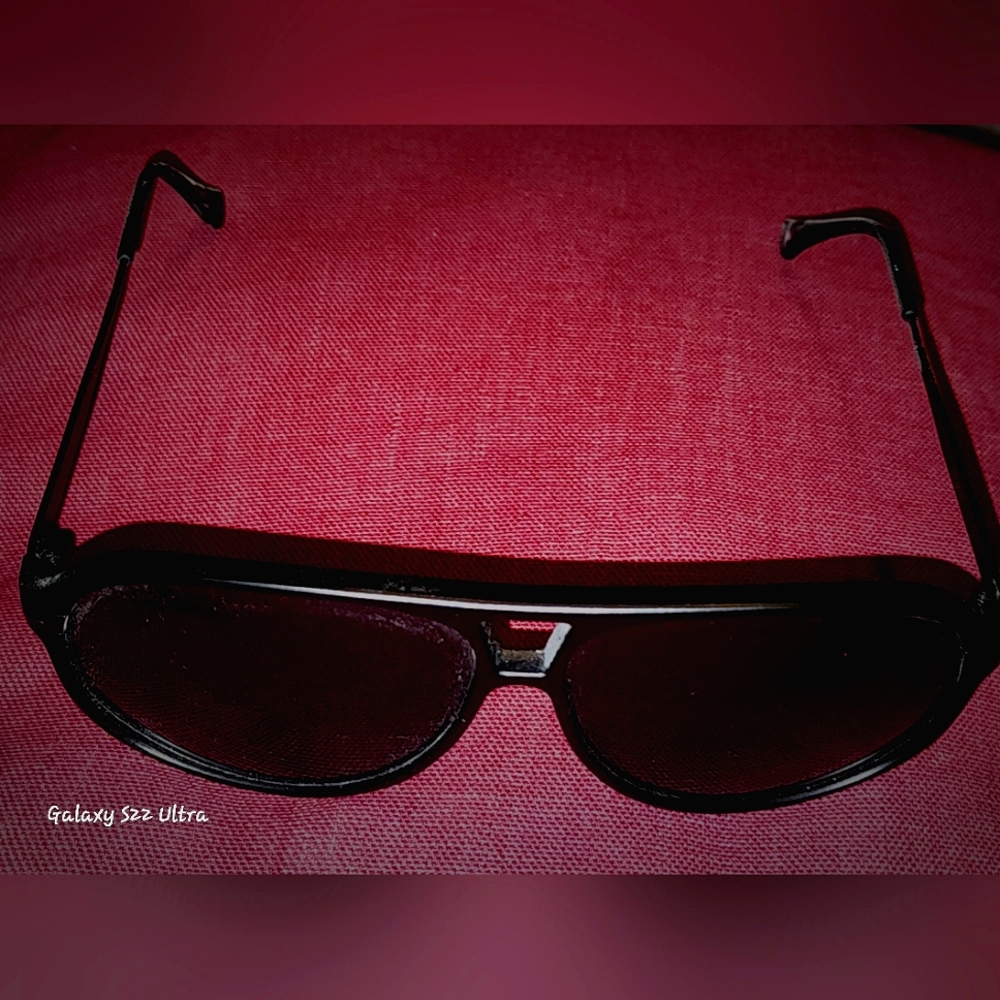 TOMMY HILFIGER SUNGLASSES
